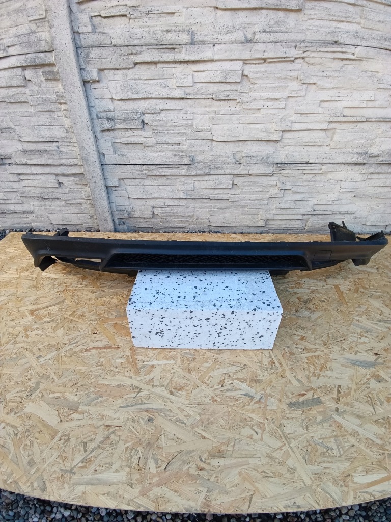 фото №1, Бампер молдинг задняя lexus is iii lift 2017- f-sport