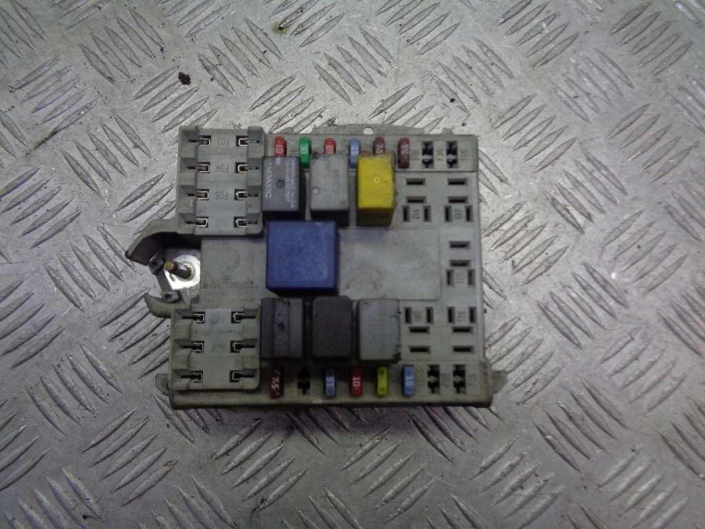 фото №1, Коробка запобіжників punto ii 1.2 46835425