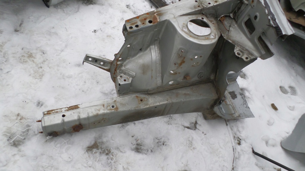 фото №2, Четверть правая передняя yaris i