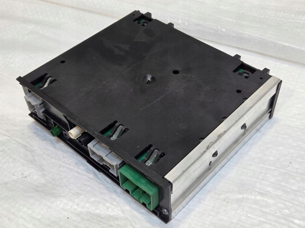 Opel insignia b модуль радио навигации silverbox 39132631 с Разборки