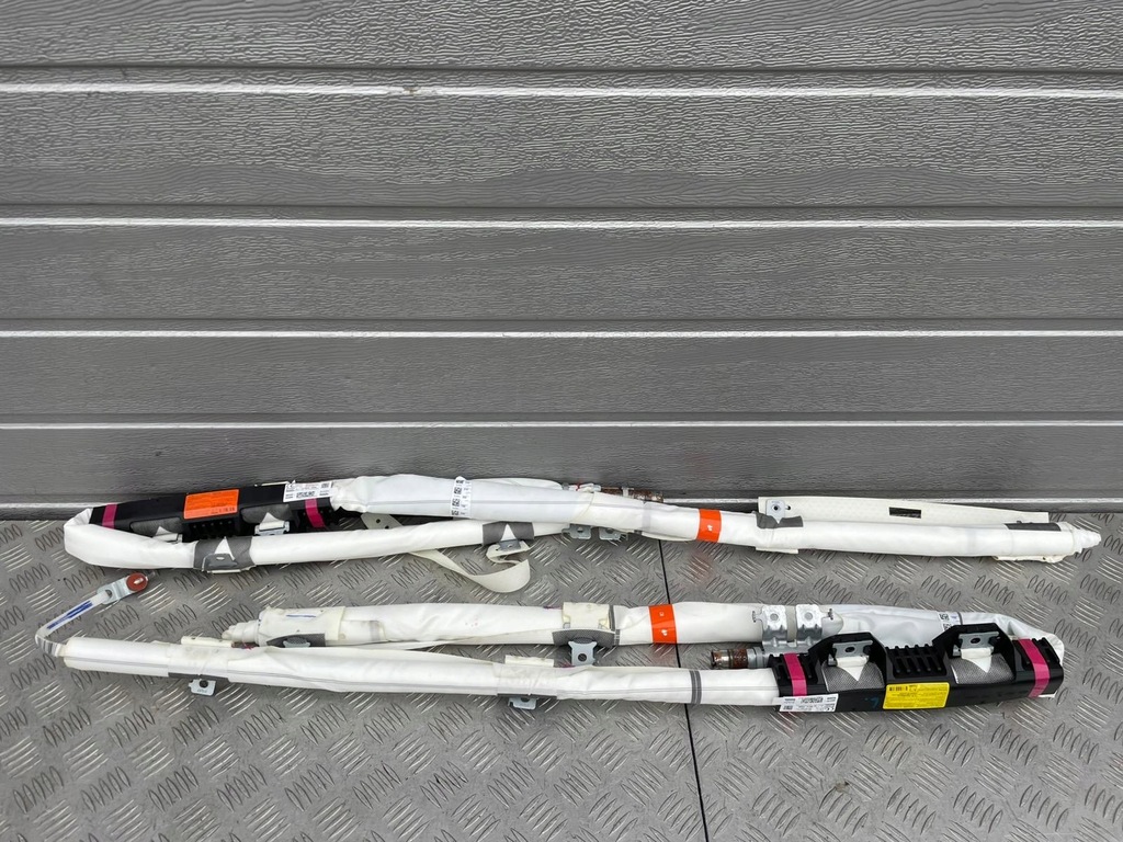 фото №1, Kia sportage v шторка безопасности левая правая 80420-r2000 80410-r2000 оригинал