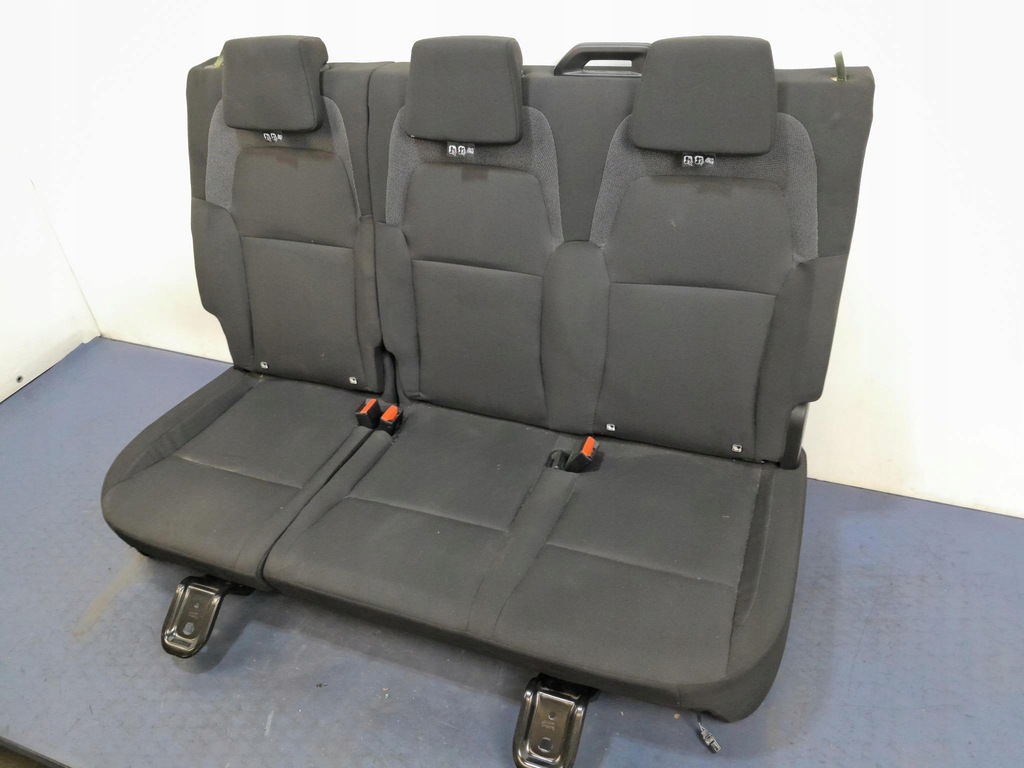 фото №6, Dacia jogger сиденья заднее сиденье задняя велюр