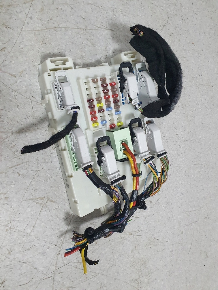 Купить Volvo v40 ii cc рестайлинг  модуль комфорта bcm 31394963