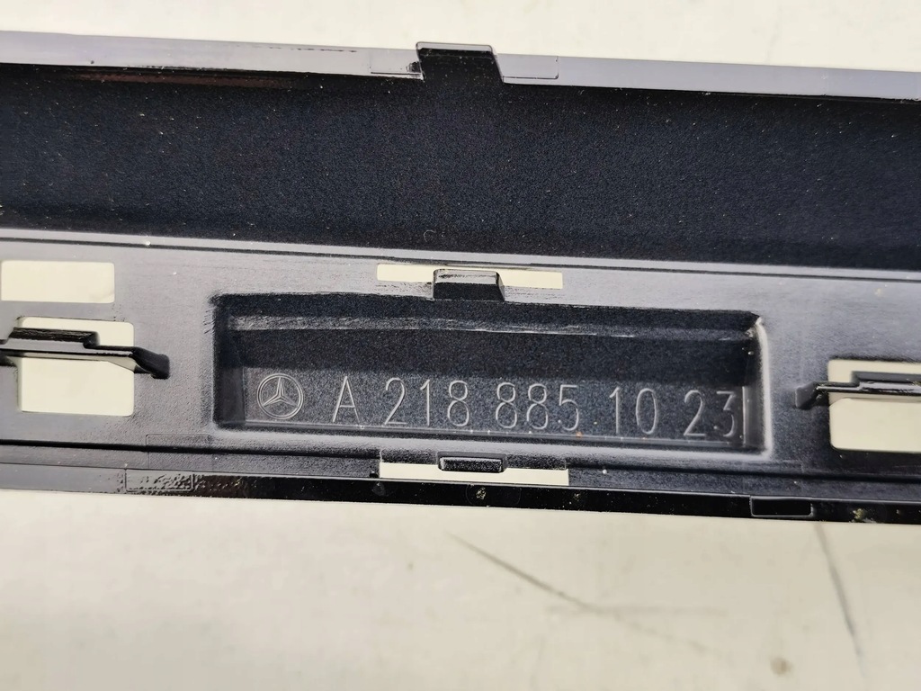 фото №11, Mercedes amg 63 cls c218 w218 решётка радиатора решётка радиатора бампера капот новый a2188851023