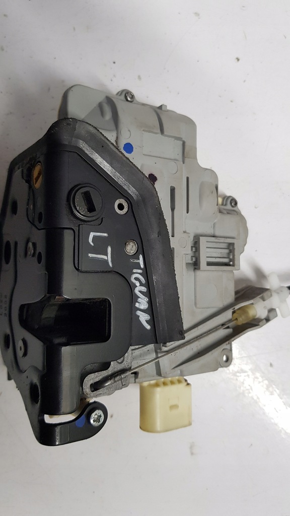 фото №8, Замок двері лівий задня vw tiguan 3c4839015a