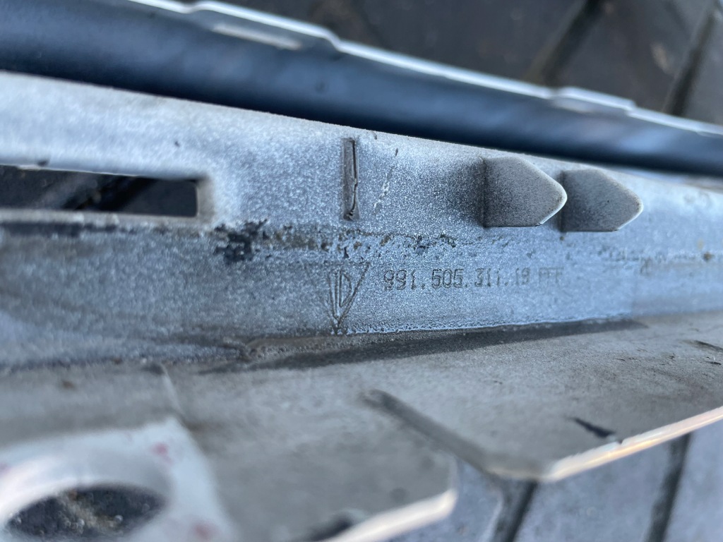 Porsche carrera 911 991 lift turbo s бампер перед передний 99150531119 Киев