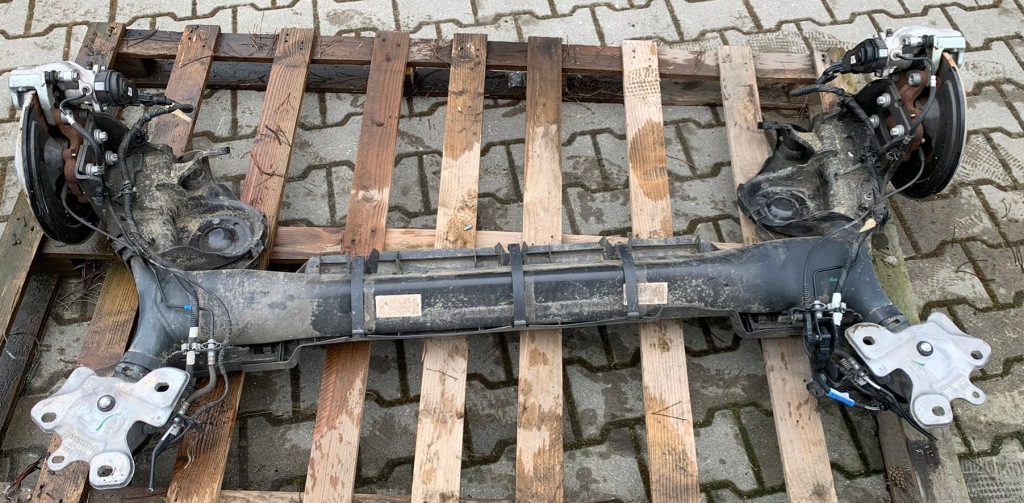 фото №1, Renault talisman 1.8 tce задняя oś подвеска балка задняя 430006038r