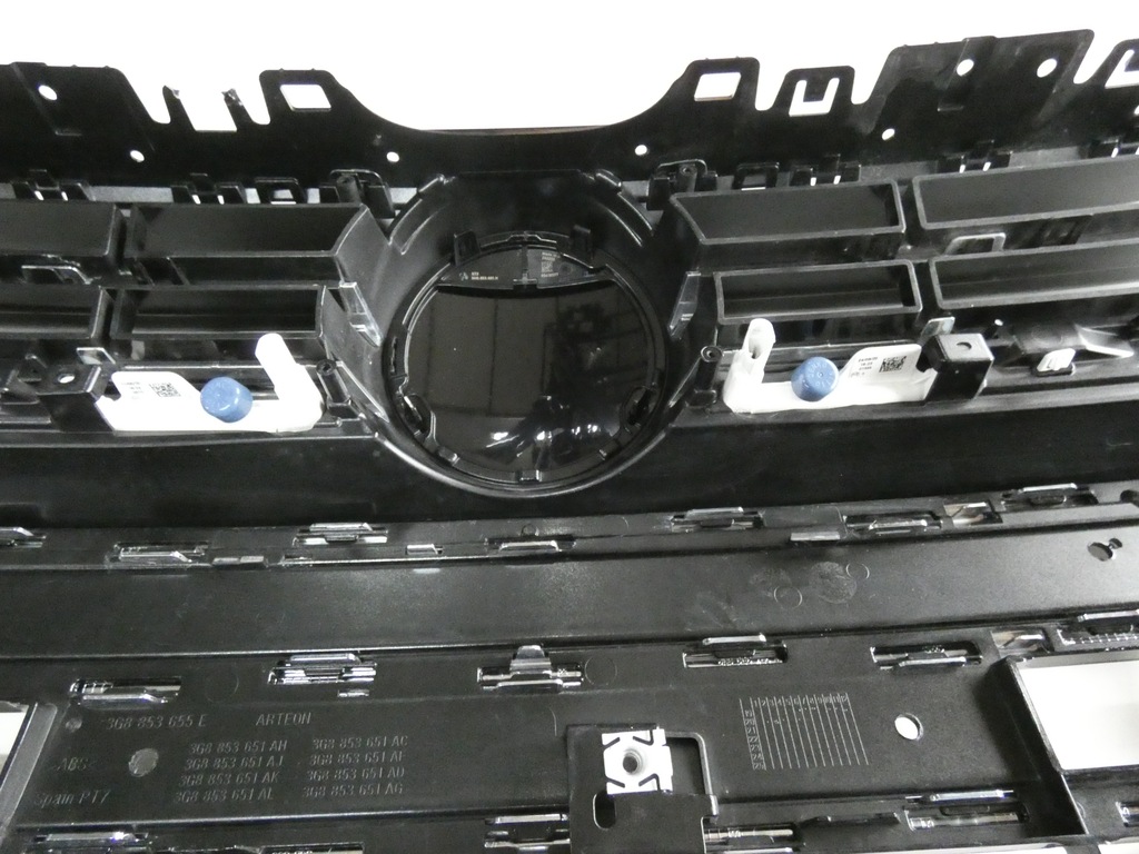 фото №7, Решётка радиатора, решётка радиатора, светодиоды volkswagen arteon lift