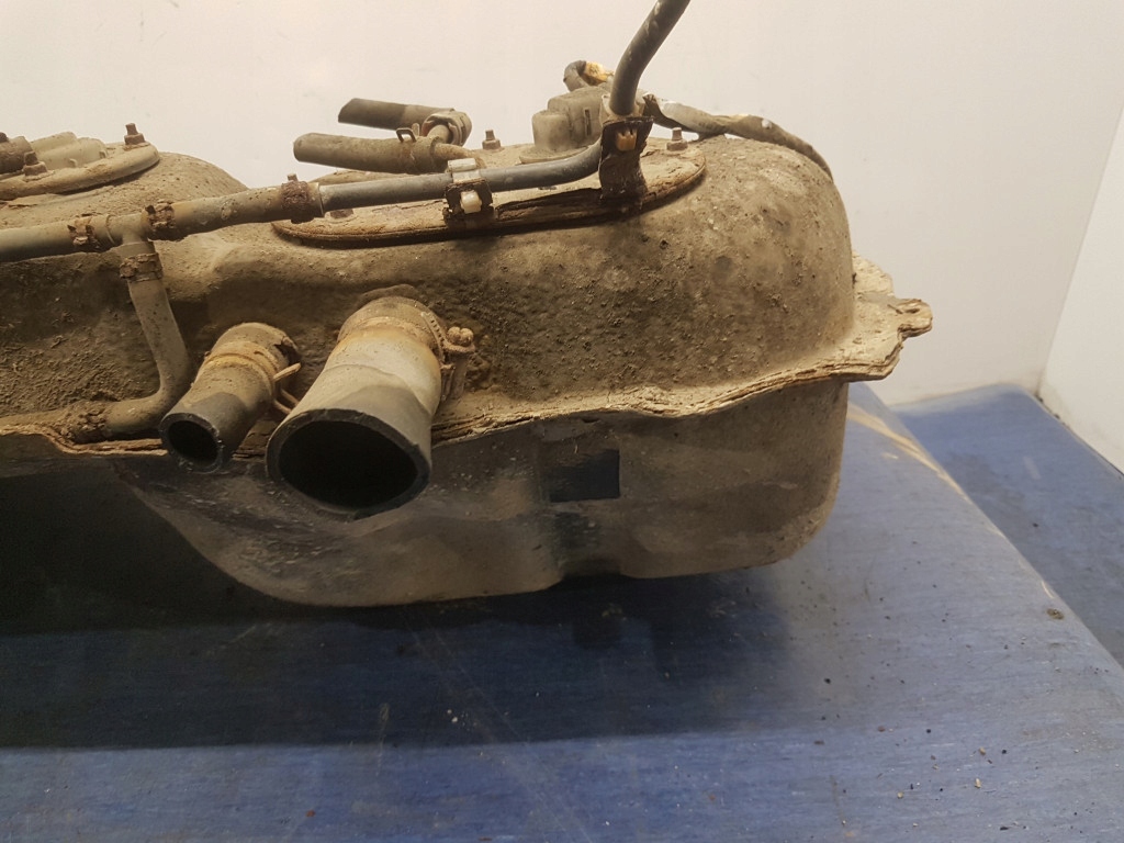 фото №15, Subaru impreza ii gd 2.0 бак топлива