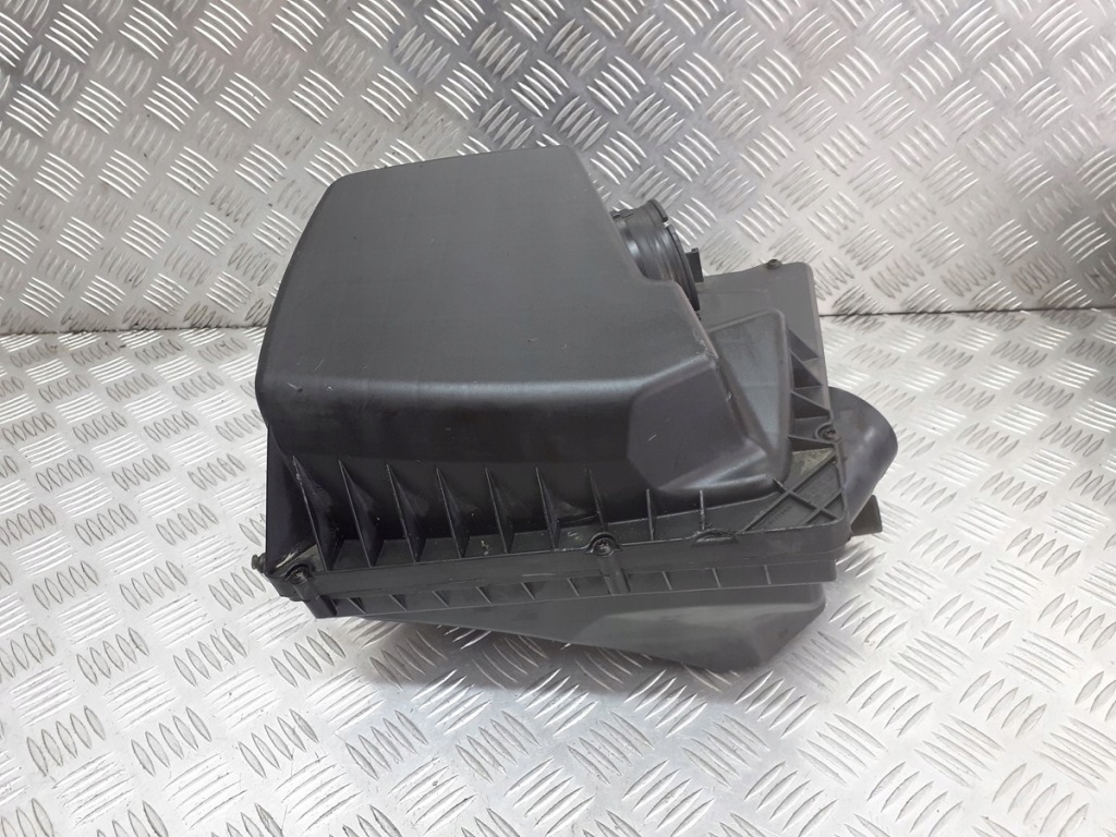 Купить Корпус фильтра воздуха opel zafira b 2.2 direct