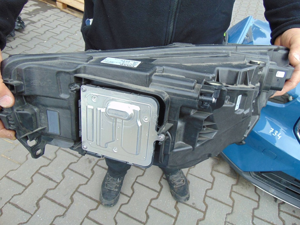 фото №9, Kompletny перед volvo xc40 lift 2.0b full led 32339436 734 поцарапанный капот