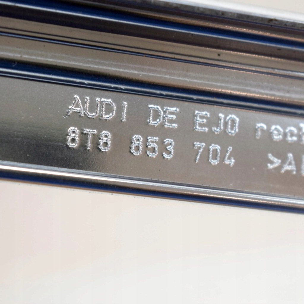 фото №6, Audi a5 sportback 8ta 2012 права сторона молдинг дахова