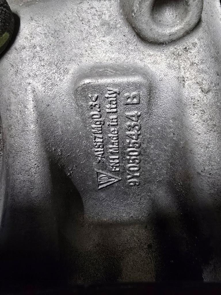 фото №6, Поворотный кулак правая задняя porsche cayenne 9y0