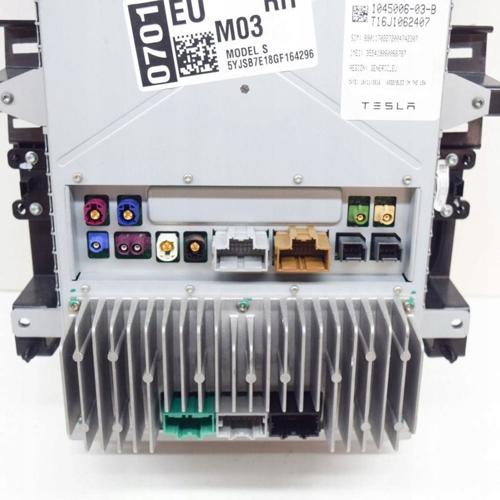 фото №3, Tesla model s 2016 монітор / дисплей / екран