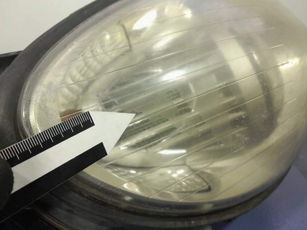 фото №3, Mercedes r w251 лампа фара правый ксенон 263448-02