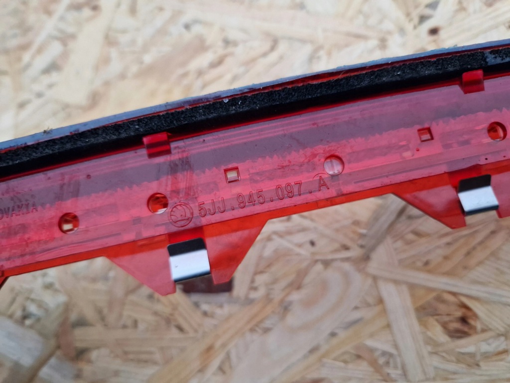 фото №4, Лампа третій світло стоп skoda scala kodiaq kamiq