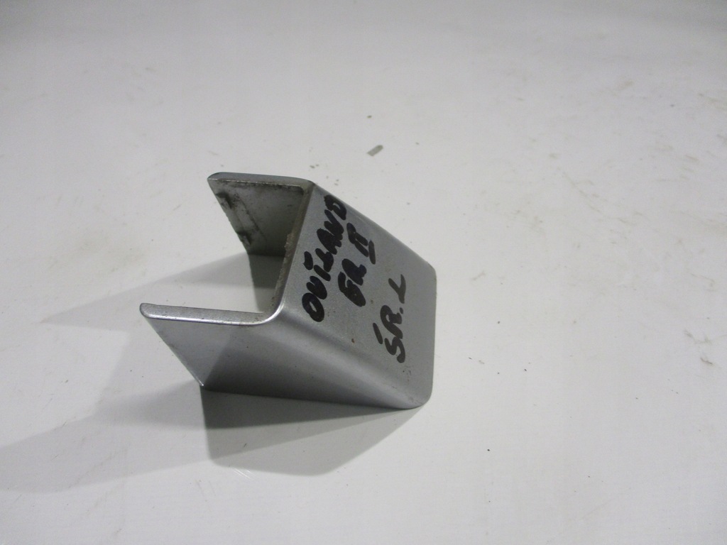 фото №1, Заглушка рейлинг левая средняя левый середина mitsubishi outlander ii