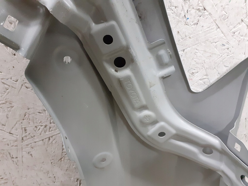 фото №12, Крыло передний перед правый toyota corolla cross 2021-