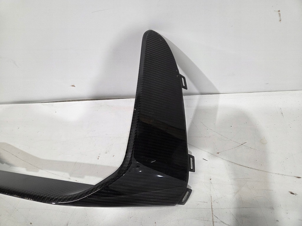 фото №10, Накладка молдинг бампера лівий карбон audi rsq8