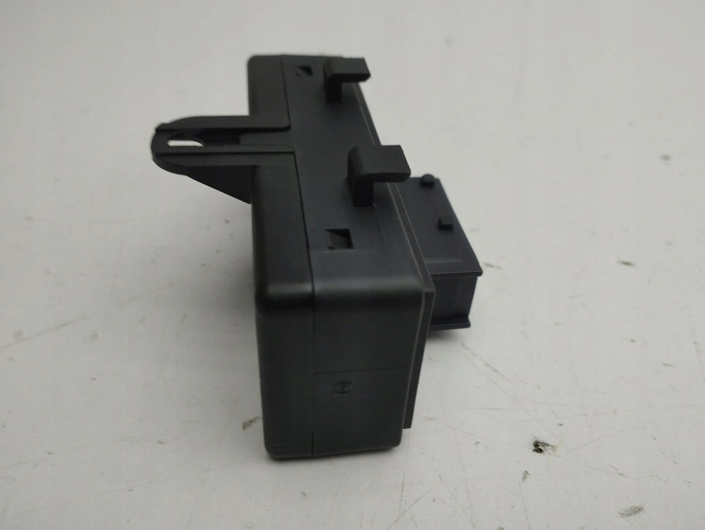 фото №6, Citroen c4 iii e-c4 2021 перед сторона правая модуль / блок управления сиденье