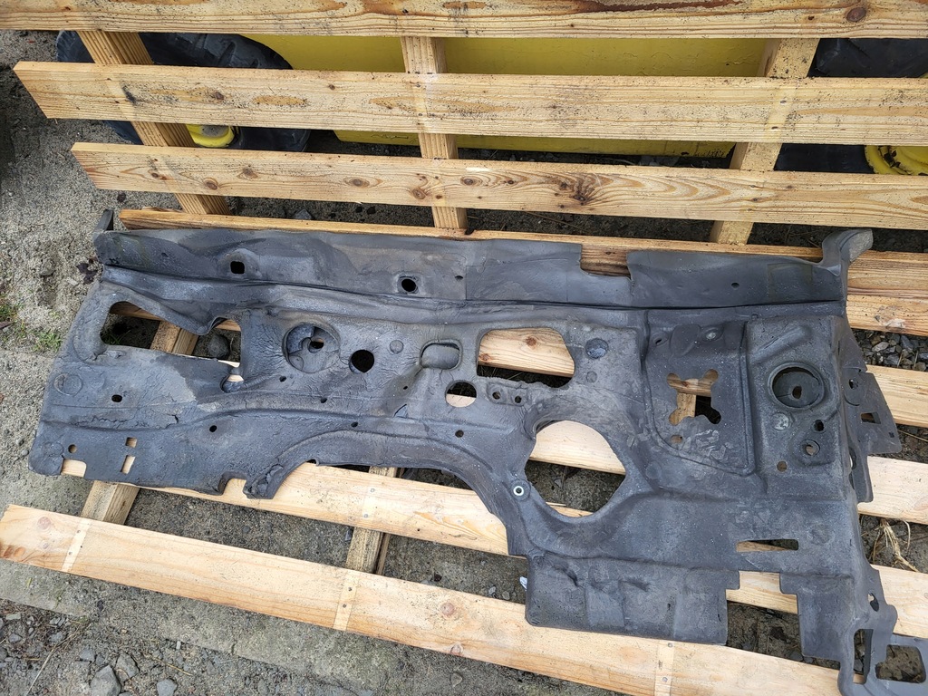 фото №6, Maserati levante s q4 шумоизоляция стены перегородки оригинал 6700338410 usa