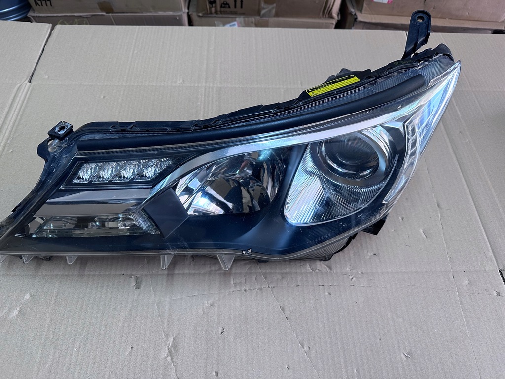 фото №1, Лампа ксенон rav4 iv 4