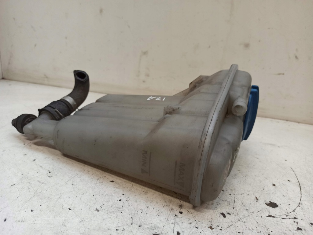 фото №7, Audi a4 b8 бачок расширительный 8k0121403q