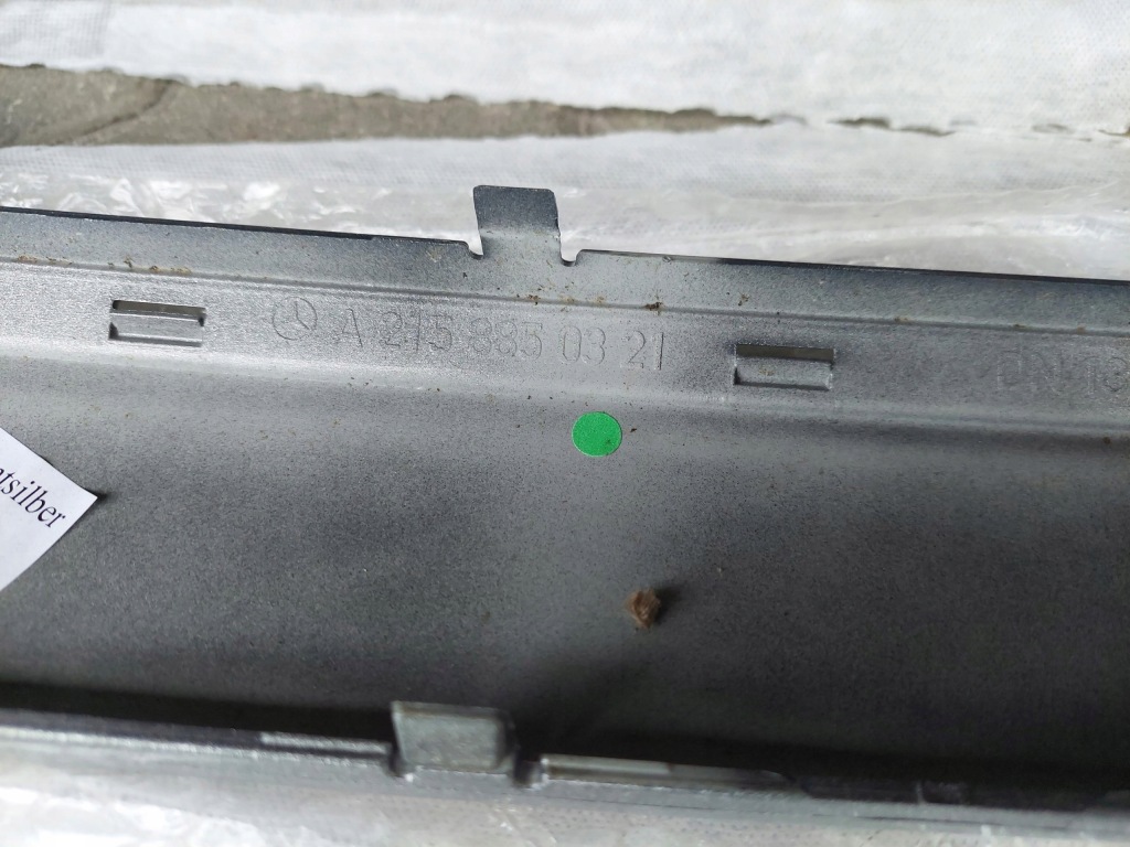 фото №5, Молдинг бампера задня a2158850321 mercedes cl 55 amg w215 744