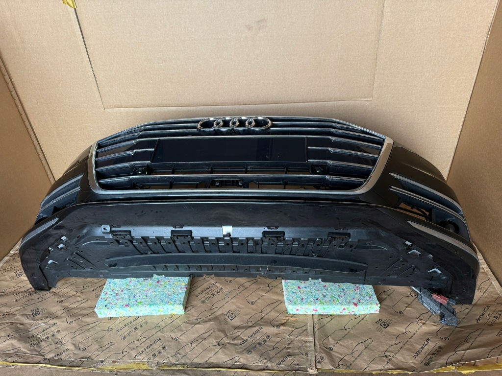 Audi a8 d5 4n бампер перед передній pdc решітка радіатора ly9t orgina kom 4n0807697 21r Зі Шроту