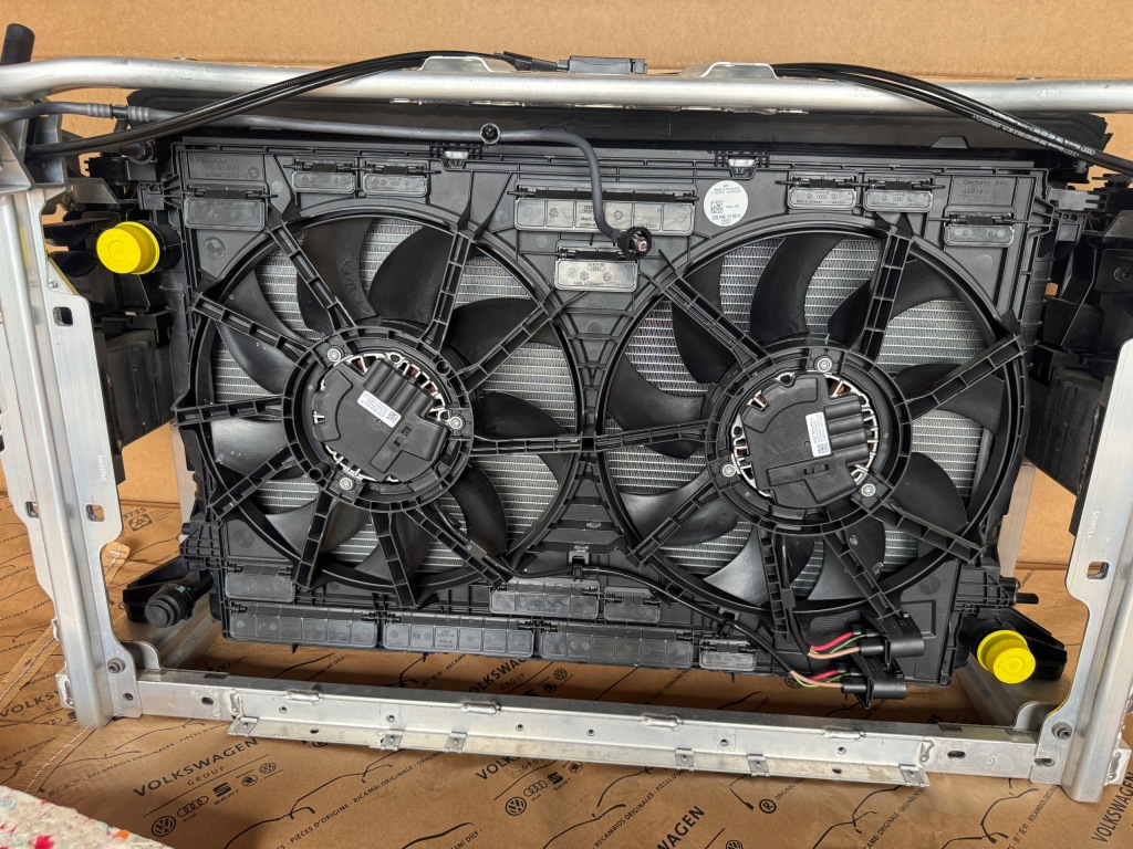 Audi a8 d5 4n0 4.0 60tfsi 338 kw 460km балка ремень перед радиатор вентилятор в Украине