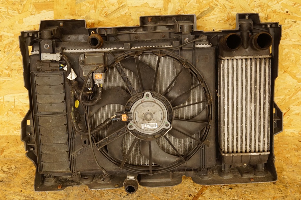 фото №6, Pas передній радіатор peugeot 308 1.6hdi