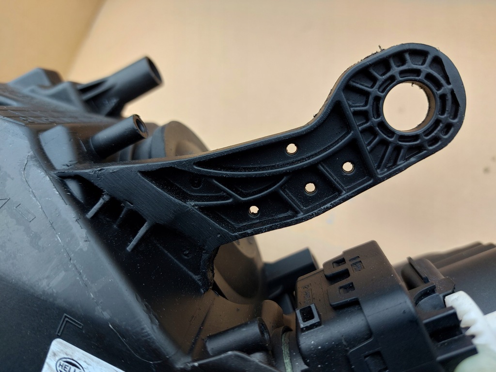 фото №6, Лампа передняя левая renault kadjar europa обычная