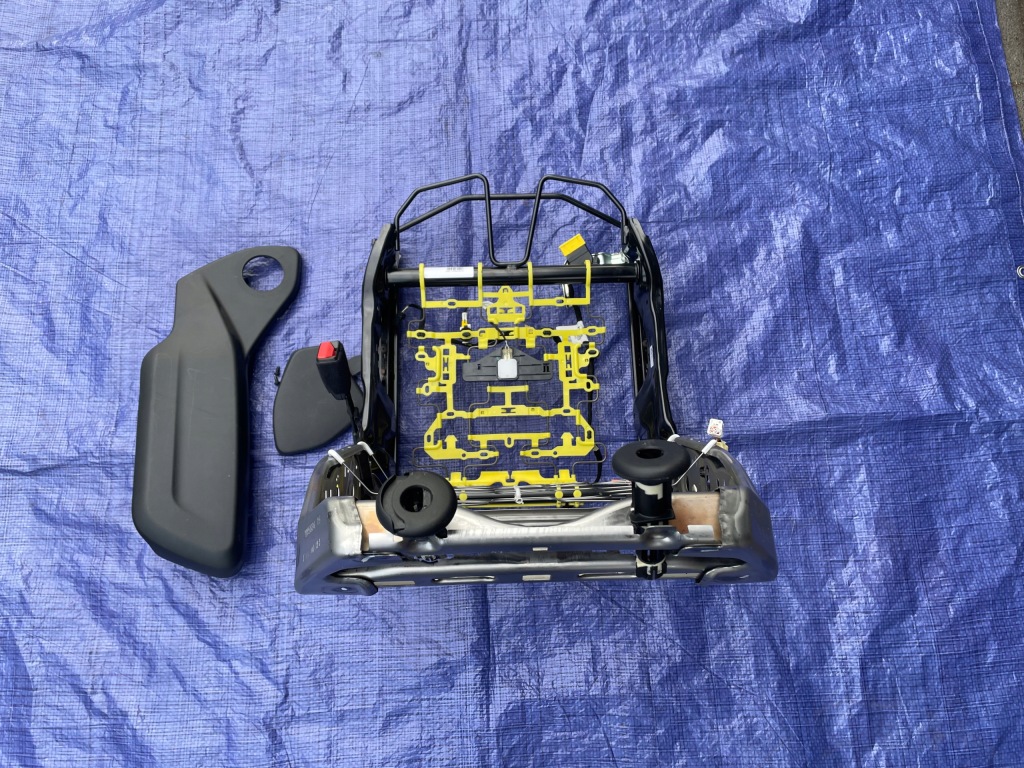 фото №4, Peugeot 208 ii сиденье каркас правый перед 2022 rok