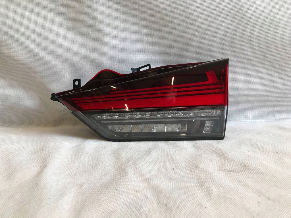 фото №1, Lexus rx 350 450 lift 19-22 лампа задняя внутренняя правая led eu