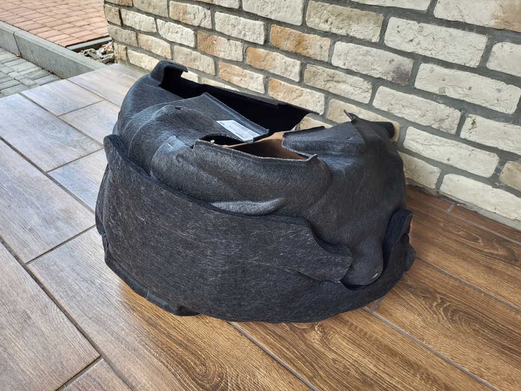 фото №3, Range rover velar l560 подкрылок правый задняя l8a2-279d22-ae