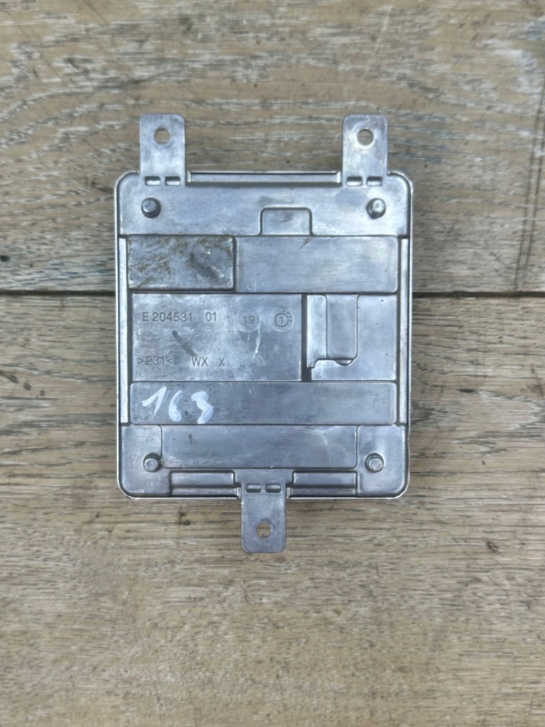 фото №1, Bmw g20 g21 g05 g06 модуль лампи led 7933357