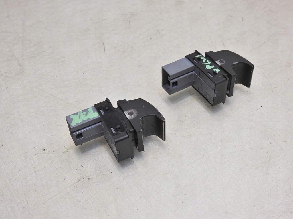 фото №9, Кнопка скло задня vw golf v plus 1f0959855