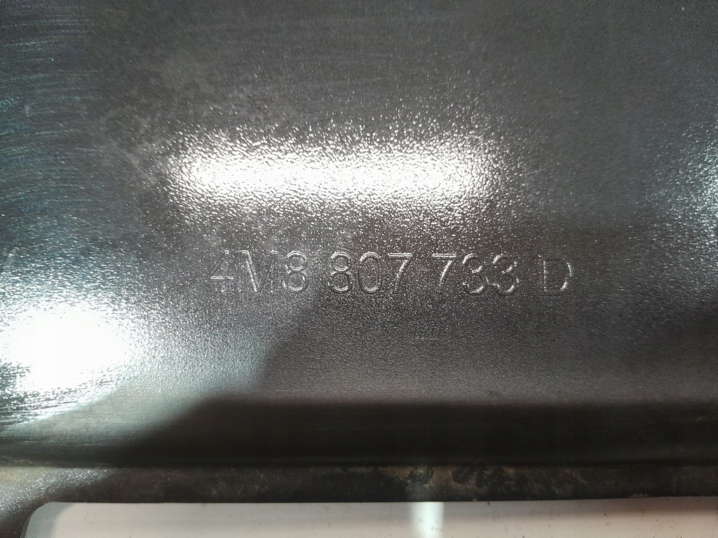 фото №9, Audi q8 sq8 s-line 4m8 накладка бампера передній перед 4m8807733d