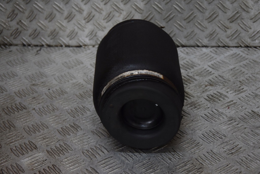 фото №8, Jeep grand cherokee wk2 пневмоподушка задняя подушка подвеска 13r.