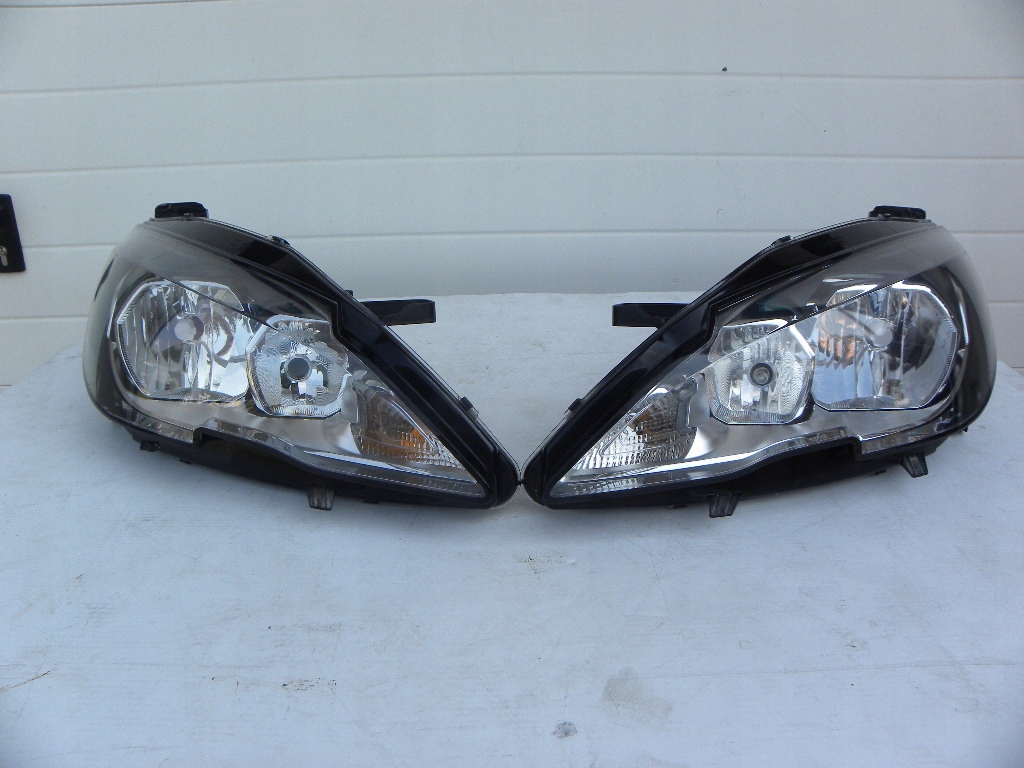 фото №1, Peugeot 308 t9 лампы передние 13-16 rok