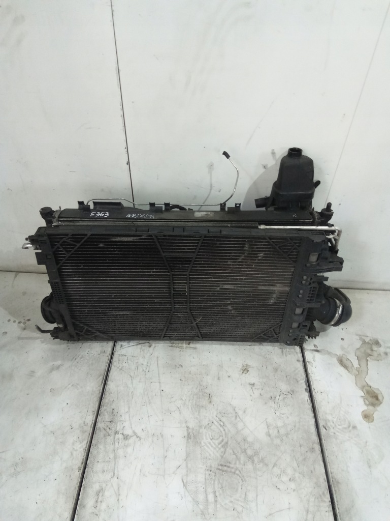 фото №1, E353 pas радиатор insignia 13223018