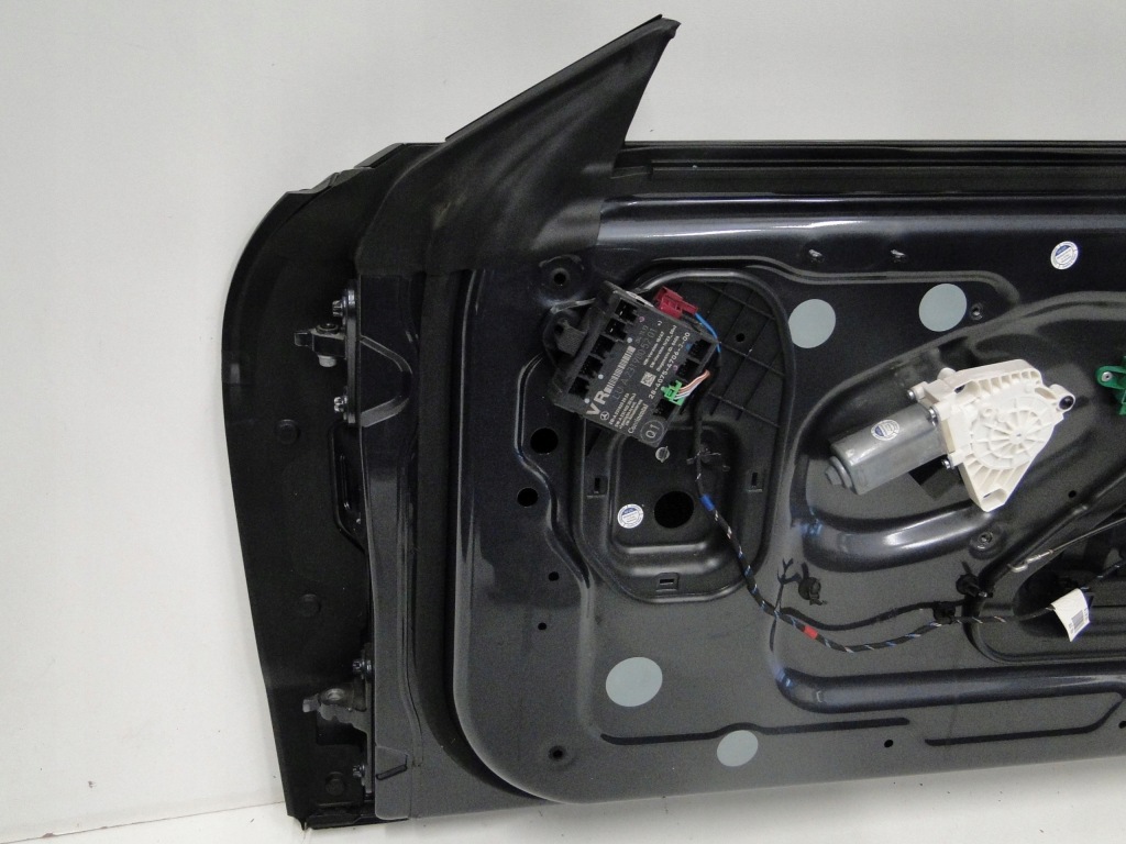 Mercedes дверь правое передние 755 серые sl r231 231 Недорого