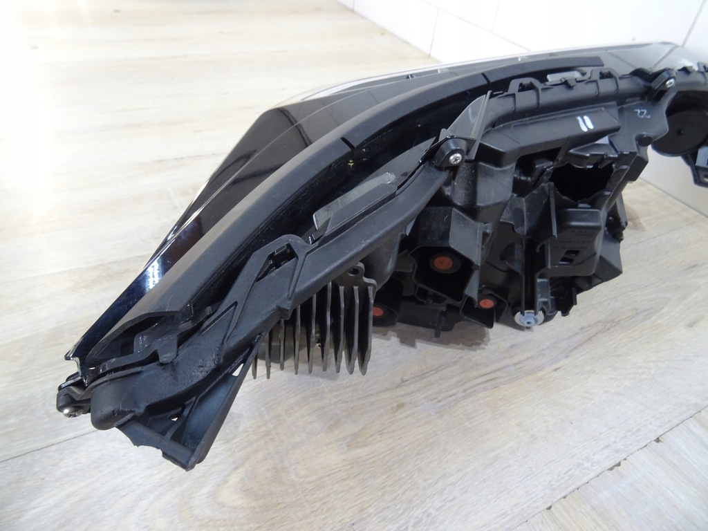 фото №11, Toyota bz4x лампа ліва full led llu