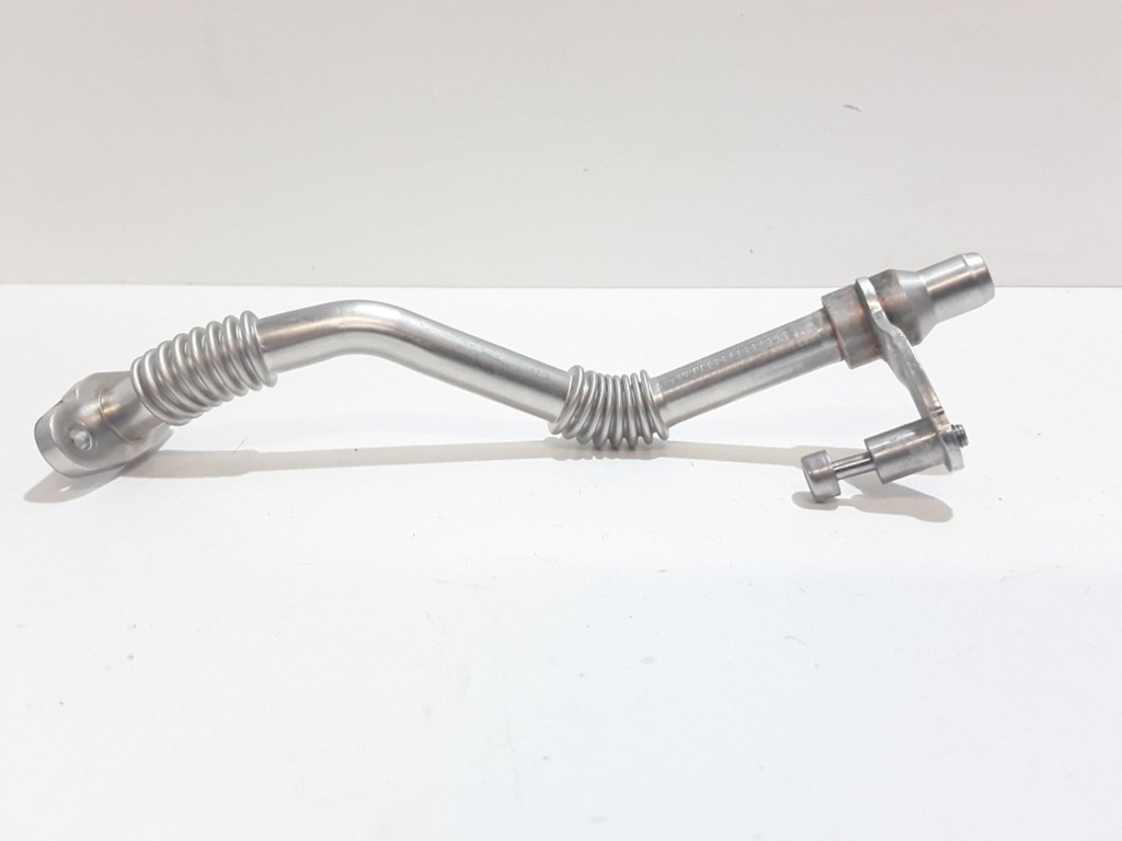 Купити 2016 bmw m6 труба впускний турбіни 7844987