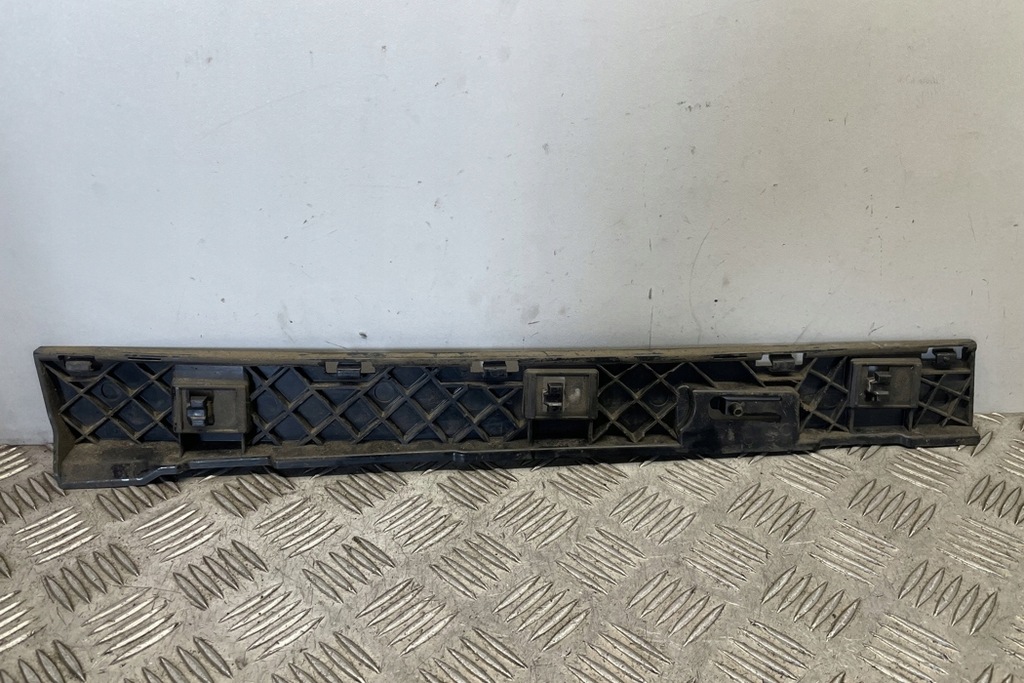 фото №12, Задние левая кронштейн порог bmw 4 coupe f32, f82 7285795 3.0l дизель 230kw