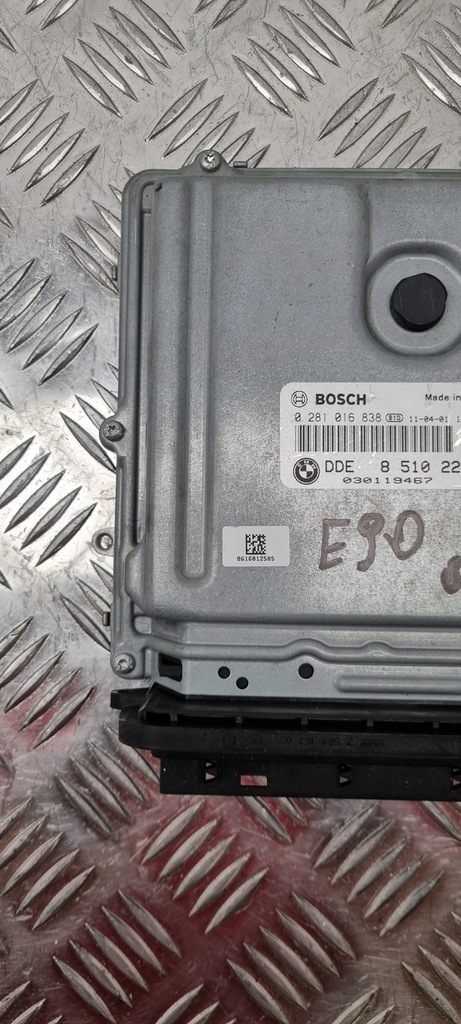 фото №15, Bmw e90 бортовой компьютер блок управления двигателя 8510221