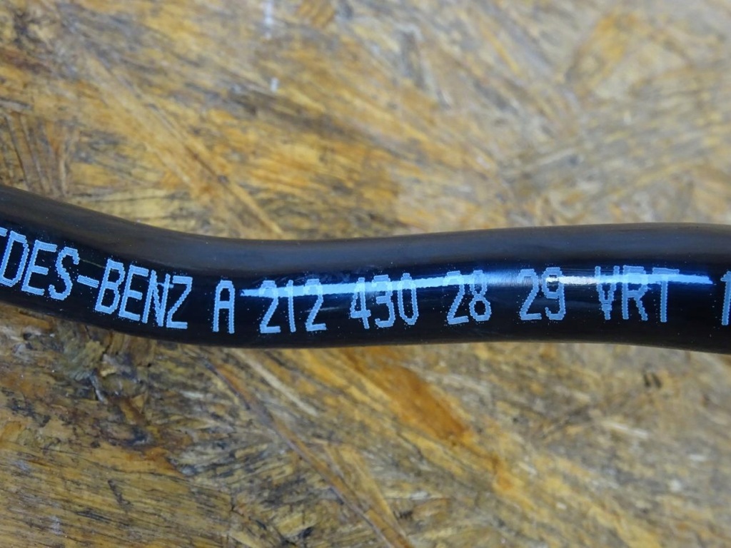 Mercedes e klasa w212 2.2 cdi трубка шланг усилитель тормозов a2124302829 Оригинал