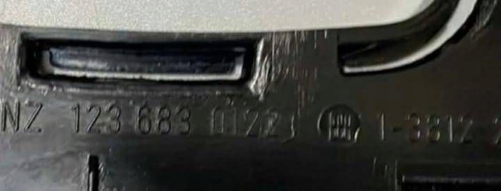 фото №7, Mercedes-benz w123 c123 панель туннель среднего