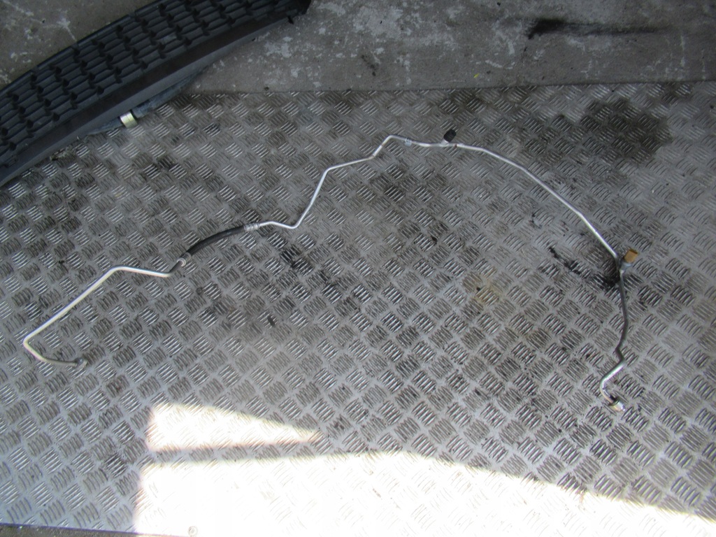 фото №1, Peugeot 2008 i 2015 r. 1.2 vti трубка шланг кондиціонера 9670090880