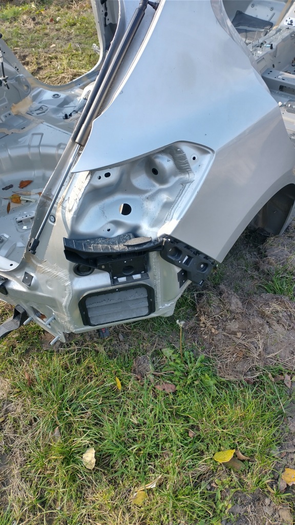 фото №2, Ford focus mk4 2018 чверть права задня задня hb